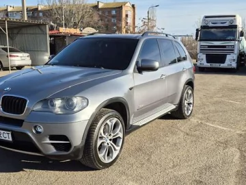 Авто BMW X5 2010 № 7627266