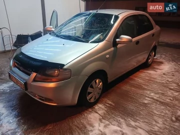 Авто Chevrolet Aveo 2005 № 7627378