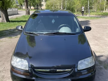 Авто Chevrolet Aveo 2004 № 7627395