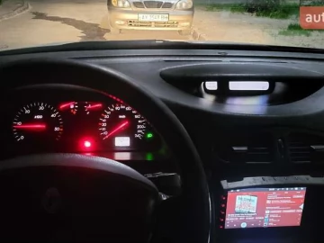 Авто Renault Laguna 2004 № 7627408