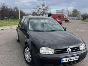 Авто Volkswagen Golf 2002 № 7627500