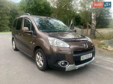Авто Peugeot Partner 2013 № 7627531