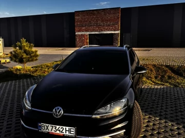 Авто Volkswagen Golf 2017 № 7627677