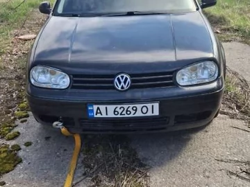 Авто Volkswagen Golf 2000 № 7627767