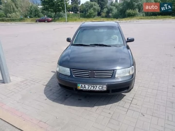 Авто Volkswagen Passat 2000 № 7627816