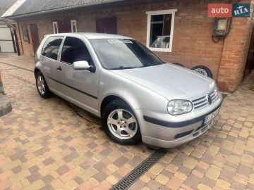Авто Volkswagen Golf 2002 № 7627905