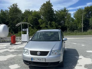 Авто Volkswagen Touran 2004 № 7627952