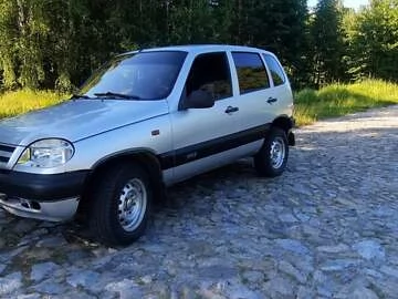 Авто Chevrolet Niva 2008 № 7628101