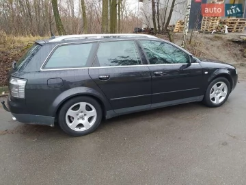 Авто Audi A4 2001 № 7628125