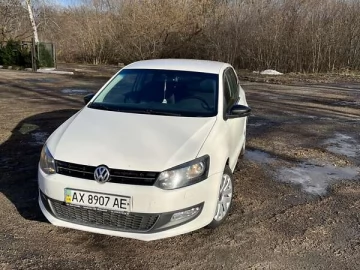 Авто Volkswagen Polo 2011 № 7628143