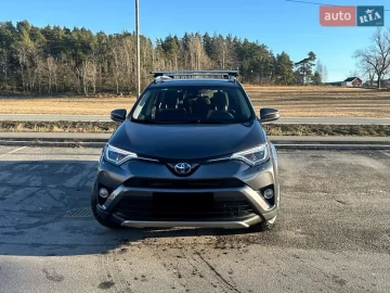 Авто Toyota Rav4 2017 № 7628191