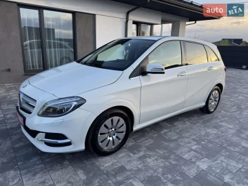 Авто Mercedes B-Class 2016 № 7628436