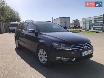 Авто Volkswagen Passat 2011 № 7628439