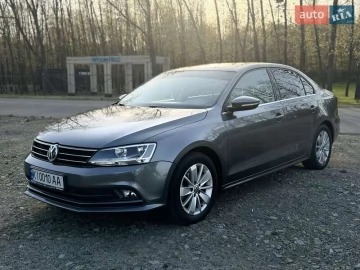 Авто Volkswagen Jetta 2016 № 7628458