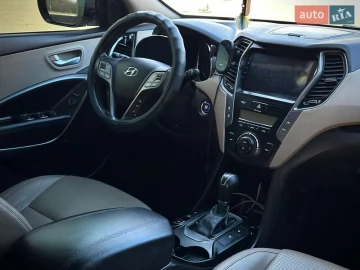 Авто Hyundai Santa Fe 2014 № 7628468