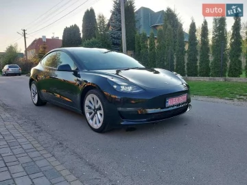 Авто Tesla Model 3 2023 № 7628610