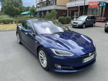 Авто Tesla Model S 2018 № 7628629