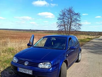 Авто Volkswagen Golf 2000 № 7628813