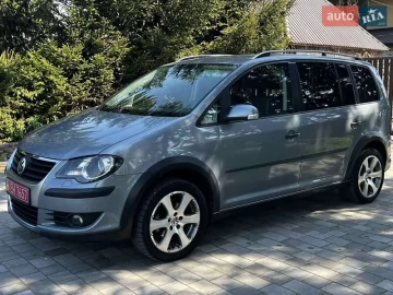 Авто Volkswagen Cross Touran 2009 № 7628871