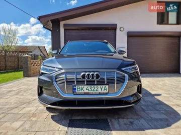 Авто Audi E-Tron 2019 № 7628964