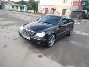 Авто Mercedes C-Class 2005 № 7629079