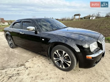 Авто Chrysler 300C 2005 № 7629115