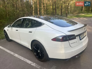 Авто Tesla Model S 2013 № 7629198