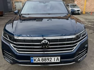 Авто Volkswagen Touareg 2022 № 7629261