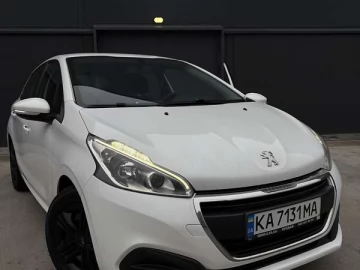 Авто Peugeot 208 2017 № 7629390