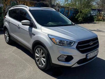 Авто Ford Escape 2018 № 7629419