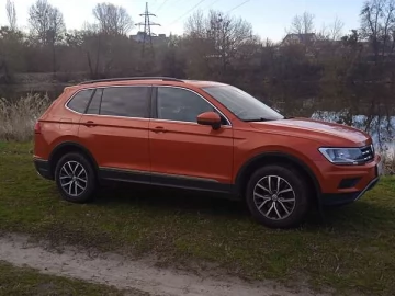 Авто Volkswagen Tiguan 2018 № 7629440