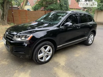Авто Volkswagen Touareg 2012 № 7629448