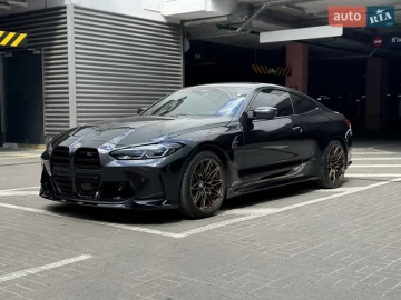 Авто BMW M4 2022 № 7629492
