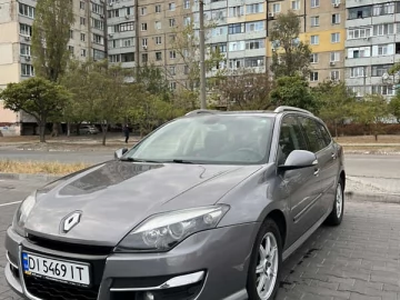 Авто Renault Laguna 2013 № 7629579