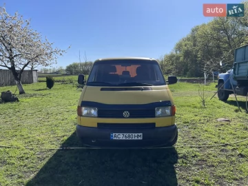 Авто Volkswagen Transporter 2000 № 7629815