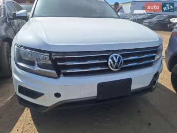 Авто Volkswagen Tiguan 2021 № 7629953