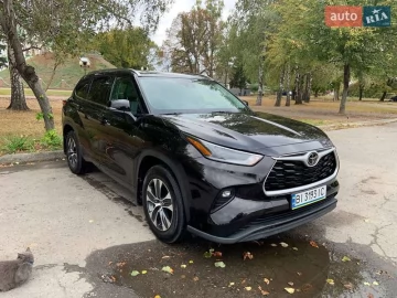 Авто Toyota Highlander 2021 № 7630049