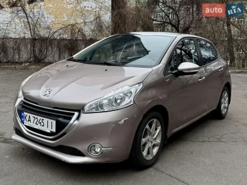 Авто Peugeot 208 2014 № 7630186