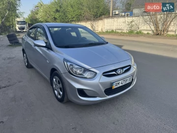 Авто Hyundai Accent 2013 № 7630234