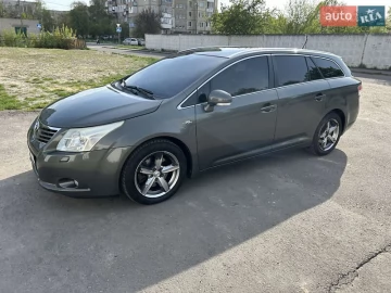 Авто Toyota Avensis 2010 № 7630288