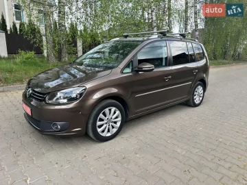 Авто Volkswagen Touran 2015 № 7630326