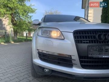 Авто Audi Q7 2006 № 7630331