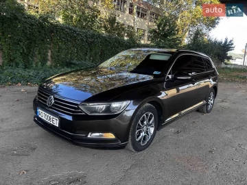 Авто Volkswagen Passat 2015 № 7630348