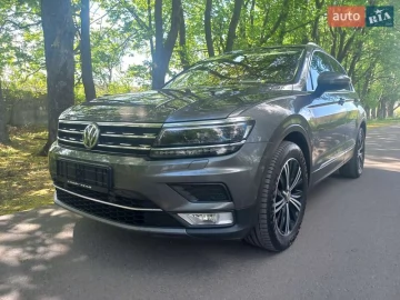 Авто Volkswagen Tiguan 2017 № 7630397
