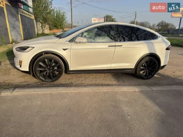 Авто Tesla Model X 2019 № 7630419