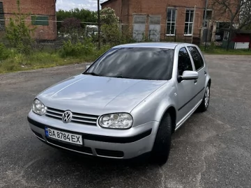Авто Volkswagen Golf 2001 № 7630522