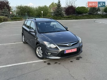 Авто Hyundai I30 2010 № 7630592