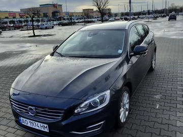 Авто Volvo V60 2014 № 7630721