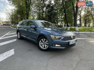 Авто Volkswagen Passat 2017 № 7630738