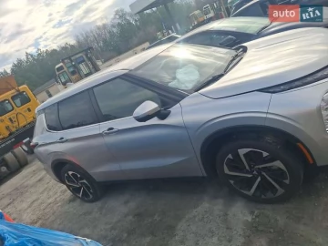 Авто Mitsubishi Outlander 2022 № 7630775